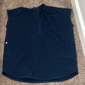 FIGS XS Rafaela oversized scrub top - dark harbor